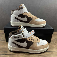 Cargar imagen en el visor de la galería, Air Force 1 07 Mid Brown White Coffee AL6896-556
