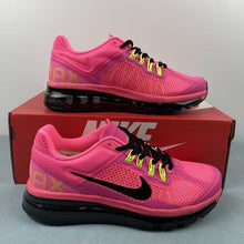 Cargar imagen en el visor de la galería, Nike Air Max 2013 Pink Lace Up Low Top 555753-600
