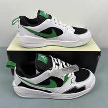 Cargar imagen en el visor de la galería, Jordan CMFT Era Black Lucky Green HJ6777-012
