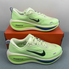 Cargar imagen en el visor de la galería, Nike Zoom Vomero PLUS Volt Tint Lime Green-Blast Sapphire HV8150-702
