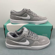 Cargar imagen en el visor de la galería, SB Force 58 Wolf Grey White Wolf Grey CZ2959-004
