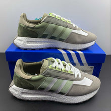 Cargar imagen en el visor de la galería, Adidas Retropy E5 Grey Green White HP7742
