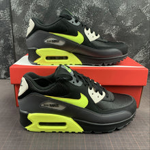 Cargar imagen en el visor de la galería, Air Max 90 Essential Volt Black Dark Grey AJ1285-015
