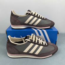 Cargar imagen en el visor de la galería, Adidas SL 72 OG Charcoal Crystal Sand Brown IF1937
