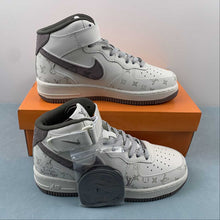 Cargar imagen en el visor de la galería, Air Force 1 07 Mid LV Off White Grey DV9988-300
