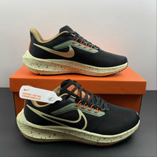 Cargar imagen en el visor de la galería, Air Zoom Pegasus 39 Black Beige Orange DX6039-071

