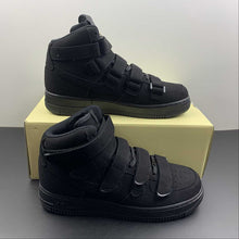 Cargar imagen en el visor de la galería, Air Force 1 07 High x Billie Eilish Black DM7926-400
