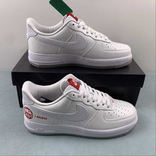 Cargar imagen en el visor de la galería, Air Force 1 07 Low Daruma I Believe White University Red DD9941-100
