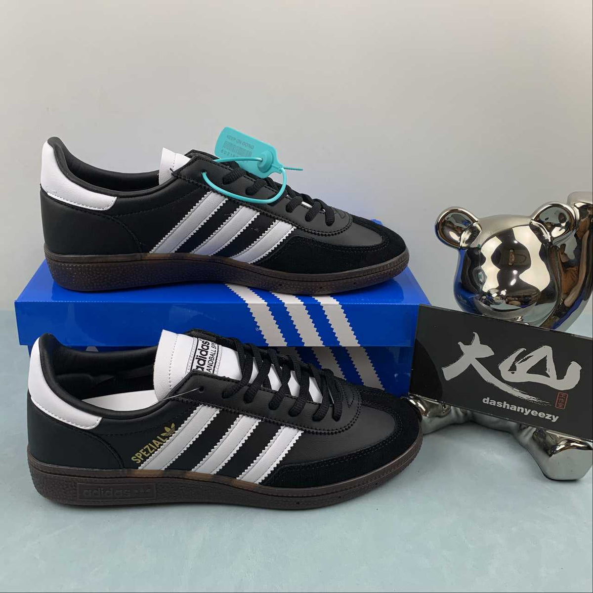 Adidas Handball Spezial Black White Gum IE3402 – juanma-shop