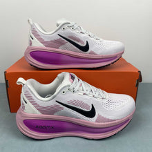 Cargar imagen en el visor de la galería, Nike Zoom Vomero 18 Summit White Elemental Pink Red Plum Black HM6804-105
