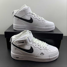Cargar imagen en el visor de la galería, Air Force 1 07 Mid LV8 Utility Shadow Gray White Black CV3039-108
