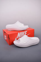 Cargar imagen en el visor de la galería, Nike ReactX Rejuven8 Slide Summit White HV4479-100
