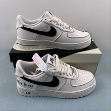 Cargar imagen en el visor de la galería, Vlone x Air Force 1 07 Low Off White Black AA5360-002
