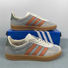 Cargar imagen en el visor de la galería, Adidas Gazelle Indoor Wonder Silver Off White Putty Grey JQ0011
