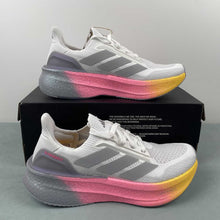 Cargar imagen en el visor de la galería, Adidas UltraBoost 5X Cloud White Halo Silver Lucid Pink IH0636
