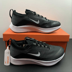 Zoom Fly 4 Balck White-Off Noir CT2401-001