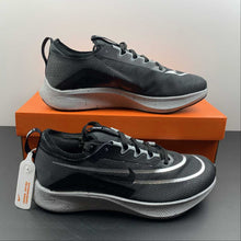 Cargar imagen en el visor de la galería, Zoom Fly 4 Dk Smoke Grey Metallic Silver CT2392-002
