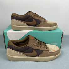 Cargar imagen en el visor de la galería, SB Force 58 Baroque Brown Parachute Beige Desert Khaki Mosswood Brown DV5477-201
