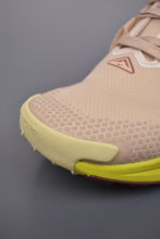 Cargar imagen en el visor de la galería, Nike Reactx Pegasus Trail 5 GTX Beige Yellow FQ9912-101
