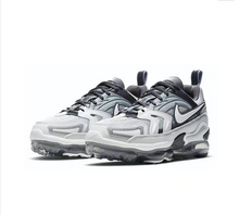 Cargar imagen en el visor de la galería, Air Vapormax EVO Wolf Gray White Anthracite Dark Gray CT2868-002
