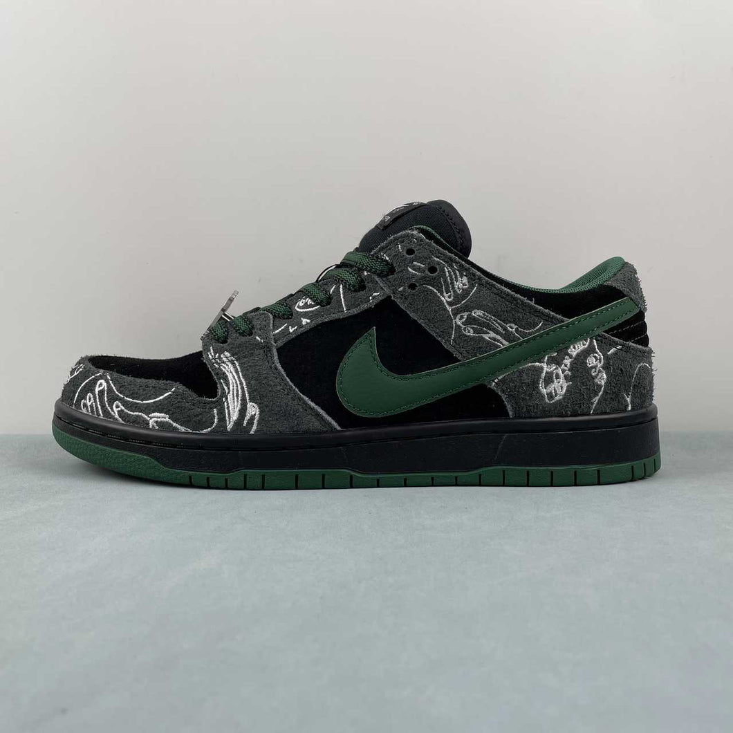 There Skateboards x SB Dunk Low Black Gorge Green White HF7743-001