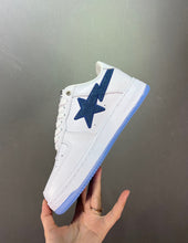 Cargar imagen en el visor de la galería, BAPE STA White Blue Denim
