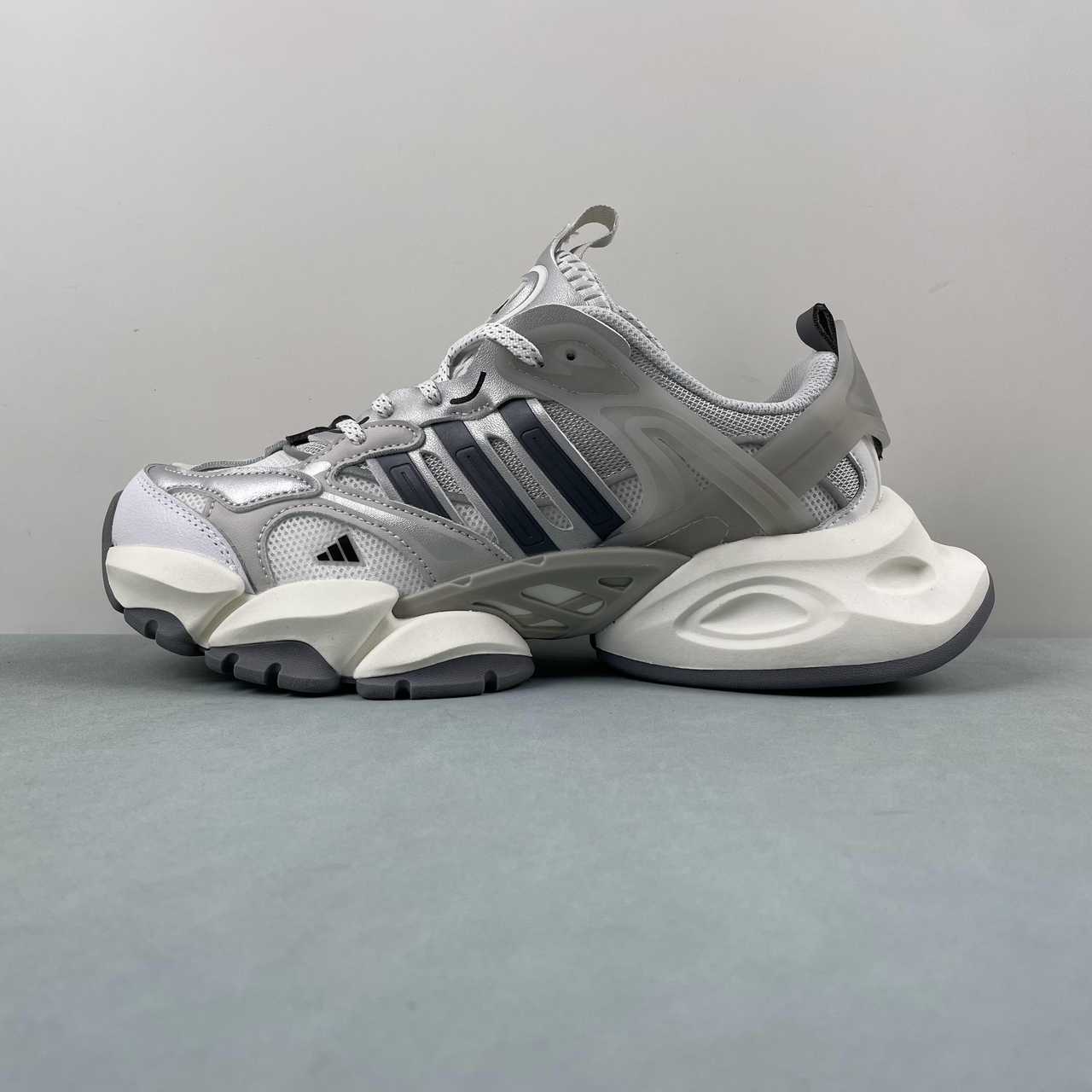 Adidas XLG Runner Deluxe Gray Silver Cloud White JP5761 – juanma-shop