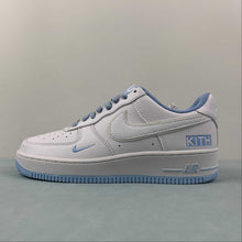 Cargar imagen en el visor de la galería, Kith x Air Force 1 07 Low White Blue KT1659-003
