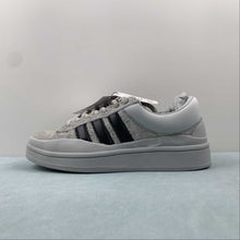 Cargar imagen en el visor de la galería, Bad Bunny x Adidas Campus Gray Core Black FZ5829
