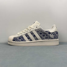 Cargar imagen en el visor de la galería, Adidas Superstar x Dior HS3081
