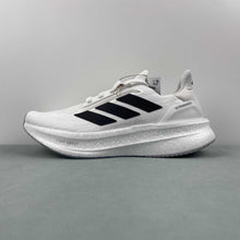 Cargar imagen en el visor de la galería, Adidas UltraBoost 5X Cloud White Core Black Halo Silver IH3111
