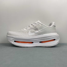 Cargar imagen en el visor de la galería, Nike Vomero Premium White Orange HQ2050-533
