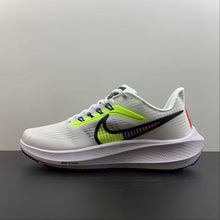 Cargar imagen en el visor de la galería, Air Zoom Pegasus 39 White Green-Black DX1627-400
