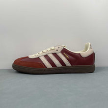 Cargar imagen en el visor de la galería, Adidas Samba OG Preloved Ruby Cream White Gum JI3216
