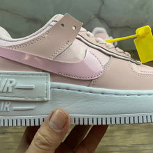 Cargar imagen en el visor de la galería, Air Force 1 Shadow Pink White Foam CV3020-600
