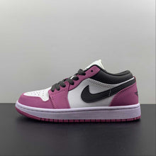 Cargar imagen en el visor de la galería, Air Jordan 1 Low Berry Powder DC1767-160
