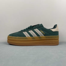 Cargar imagen en el visor de la galería, Adidas Gazelle Bold Collegiate Green Wonder White Gold Metallic JS3358
