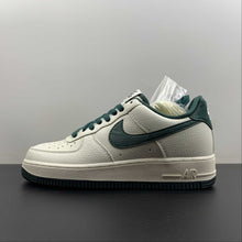 Cargar imagen en el visor de la galería, Air Force 1 07 Low Dark White Green PO3699-807
