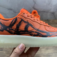 Cargar imagen en el visor de la galería, Air Force 1 07 Low Orange Skeleton Black CU8067-800
