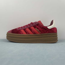 Cargar imagen en el visor de la galería, Adidas Gazelle Bold Bright Red Velvet IG4388
