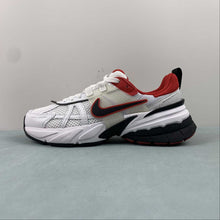 Cargar imagen en el visor de la galería, Nike V2k Run Metallic Summit White University Red Sail Black HF0120-100
