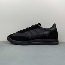 Cargar imagen en el visor de la galería, Adidas SL 72 RS Core Black Core Black Carbon IH8019
