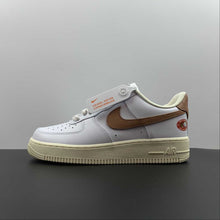 Cargar imagen en el visor de la galería, Air Force 1 Low White Archaeo Brown Coconut Milk DJ9943-101
