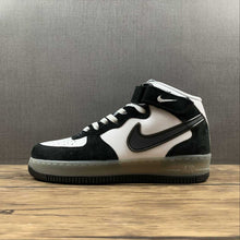 Cargar imagen en el visor de la galería, Air Force 1 07 Mid Slam Jam Black White Gray BC9825-101
