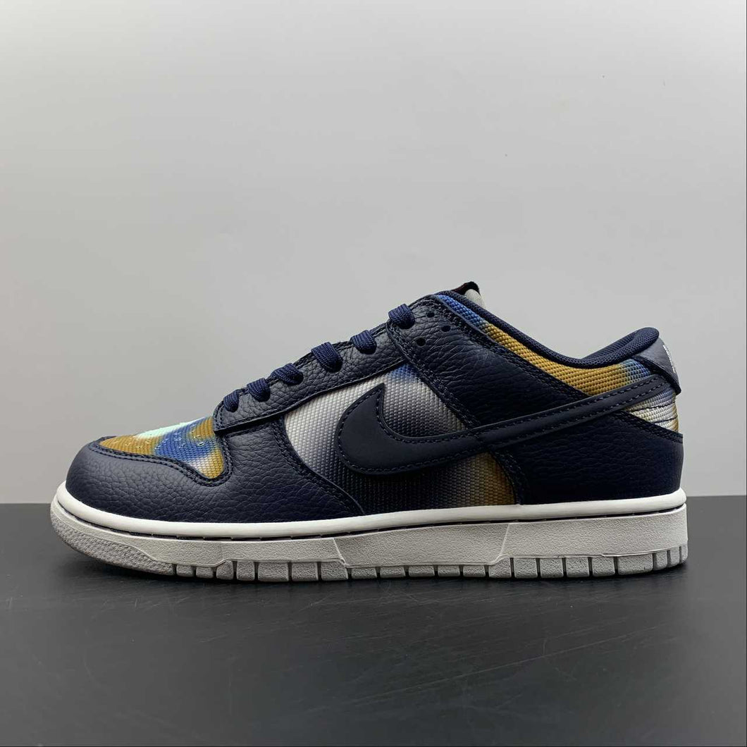 SB Dunk Low Graffiti Navy White DM0108-400