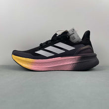 Cargar imagen en el visor de la galería, Adidas UltraBoost 5X Core Black Zero Metalic Spark JI1332

