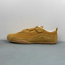 Cargar imagen en el visor de la galería, Adidas Urban Reverie Tacyel Tacyel Gum3 KJ4036

