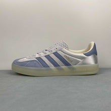 Cargar imagen en el visor de la galería, Adidas Gazelle Indoor Halo Blue Ambient Sky Gum JI2711
