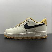 Cargar imagen en el visor de la galería, Air Force 1 07 LV8 Sail Tan Black FD9063-101
