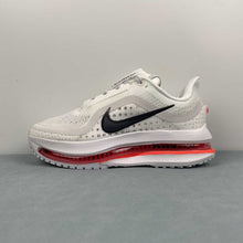 Cargar imagen en el visor de la galería, Pegasus Premium Summit White Bright Crimson HQ2592-101
